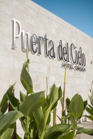 Hotel Puerta del Cielo