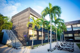 Hotel Urban Bacalar by Mij