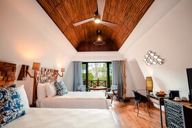 Mia Bacalar Luxury Resort & Spa