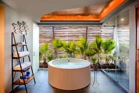 Mia Bacalar Luxury Resort & Spa