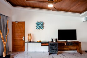 Mia Bacalar Luxury Resort & Spa