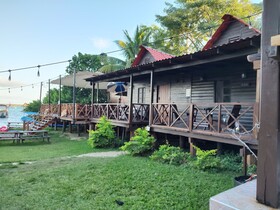 Papitos Bacalar Hotel and Marina