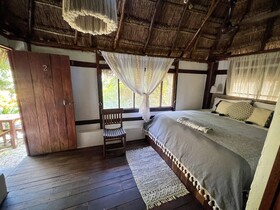 Villa Santuario Lake Front Oasis
