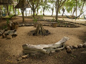 Villa Santuario Lake Front Oasis