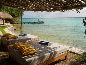 Villa Santuario Lake Front Oasis