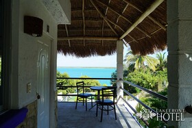 XO Hotel Bacalar - Frente Laguna