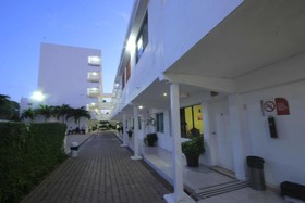 Hotel Casa Blanca