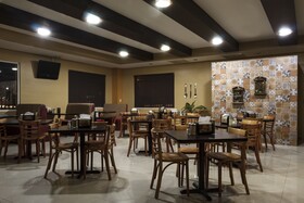 Conquistador Inn by US Consulate