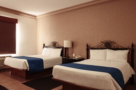 Conquistador Inn by US Consulate