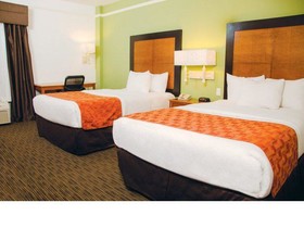 La Quinta by Wyndham Cd Juarez Near US Consulate