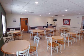 Microtel Inn & Suites by Wyndham Ciudad Juarez/US Consulate