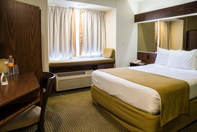 Microtel Inn & Suites by Wyndham Ciudad Juarez/US Consulate