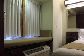 Microtel Inn & Suites by Wyndham Ciudad Juarez/US Consulate