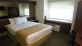 Microtel Inn & Suites by Wyndham Ciudad Juarez/US Consulate