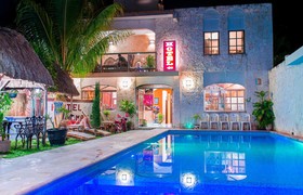 Hotel Mayahau