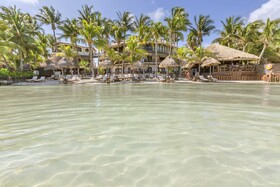 Beachfront Hotel La Palapa