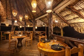 Beachfront Hotel La Palapa