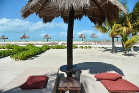 Blue Holbox Hotel