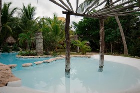 Blue Holbox Hotel