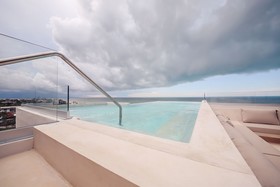Casa Astral Luxury Hotel
