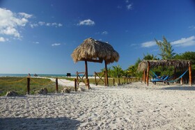 Holbox Apartments