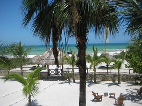 Holbox Apartments