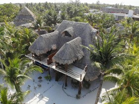 Holbox Apartments