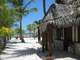 Holbox Apartments