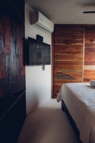 Hotel Punta Caliza