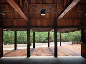 Hotel Punta Caliza