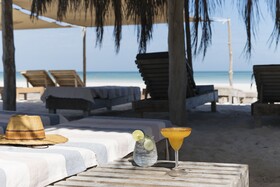 Hotel Punta Caliza