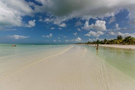 Holbox Camping Ida y Vuelta