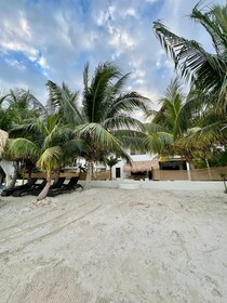 La Puerta Azul Beachfront Adults Only