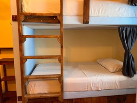 Mapache Hostel