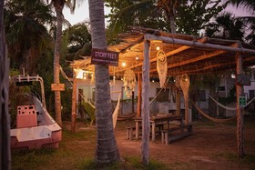 Mapache Hostel
