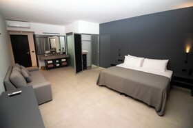 My Blue Hotel