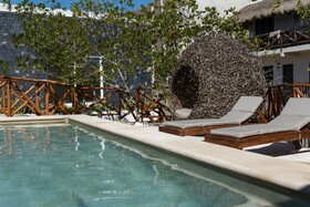 Sanyama Holbox