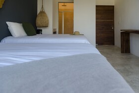 Sanyama Holbox