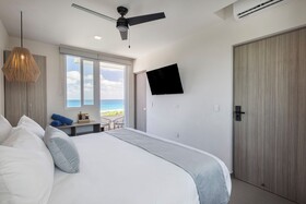 Azulea Isla Mujeres Hotel & Spa