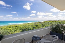 Azulea Isla Mujeres Hotel & Spa