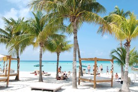 Cabanas Maria del Mar