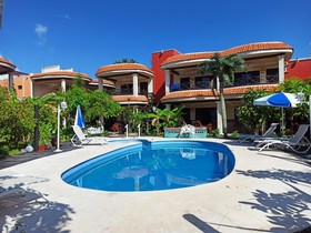 Cabanas Maria del Mar