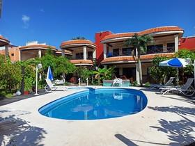 Cabanas Maria del Mar