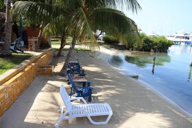 El Milagro Beach Hotel & Marina