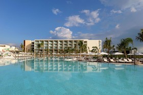 Family Selection at Grand Palladium Select Costa Mujeres Resort & Spa