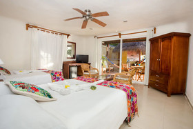 Hotel La Joya Isla Mujeres