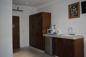 Hotel Plaza Almendros