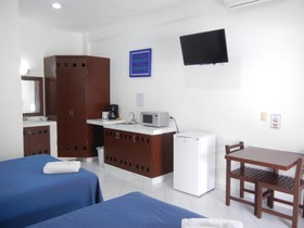 Hotel Plaza Almendros