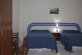 Hotel Plaza Almendros
