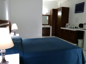 Hotel Plaza Almendros